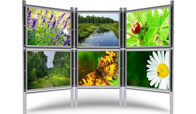 Photos Display Stand