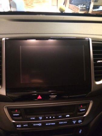 Anti glare top screen for car