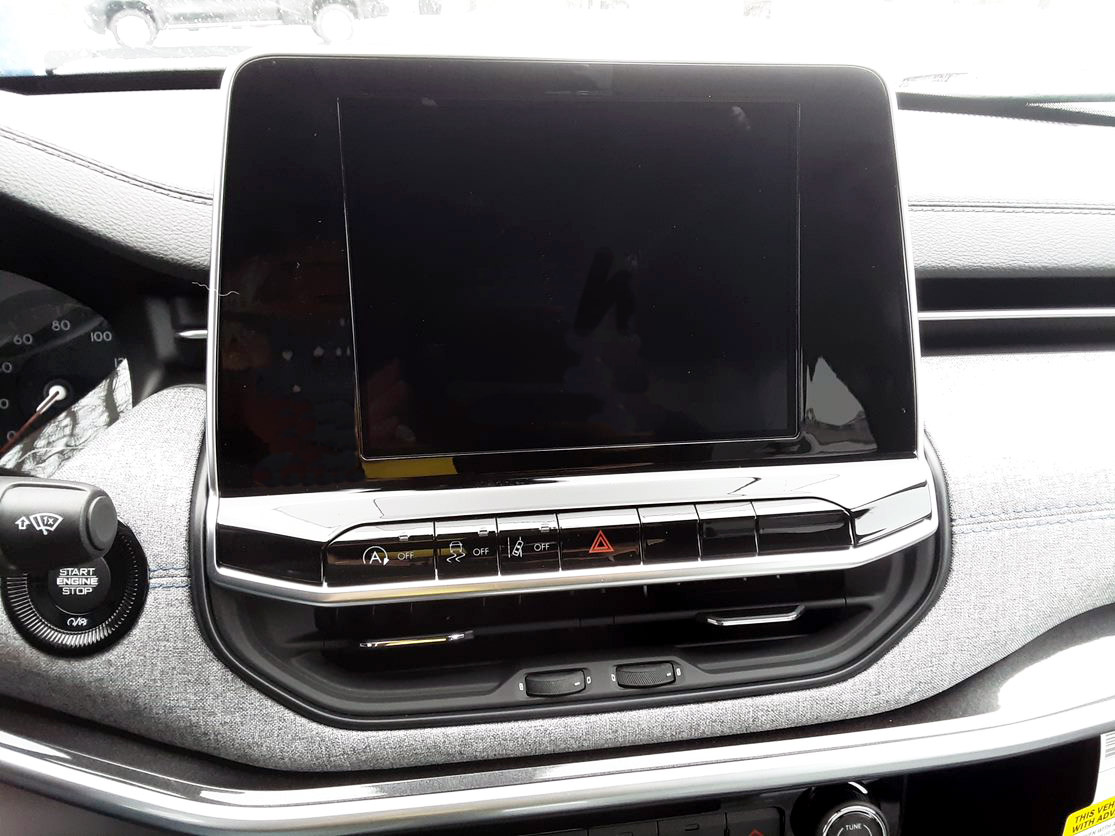 SATIS Tempered Glass Screen Protector For Jeep Grand Cherokee Uconnect 8.4" 2020-2021